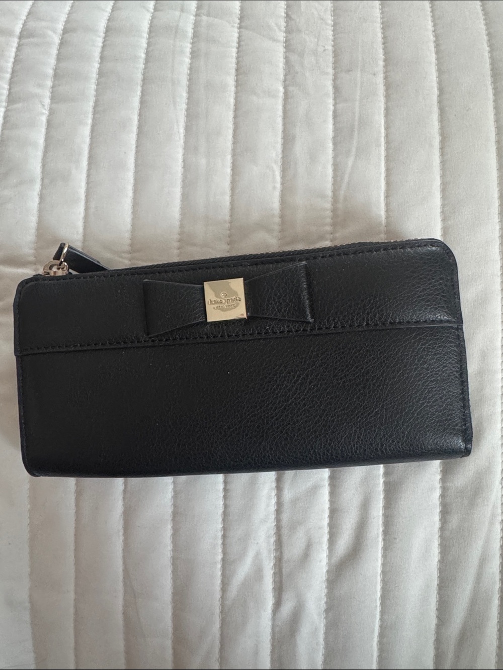 kate spade Black Leather Zip Card Holder with Bow Accent